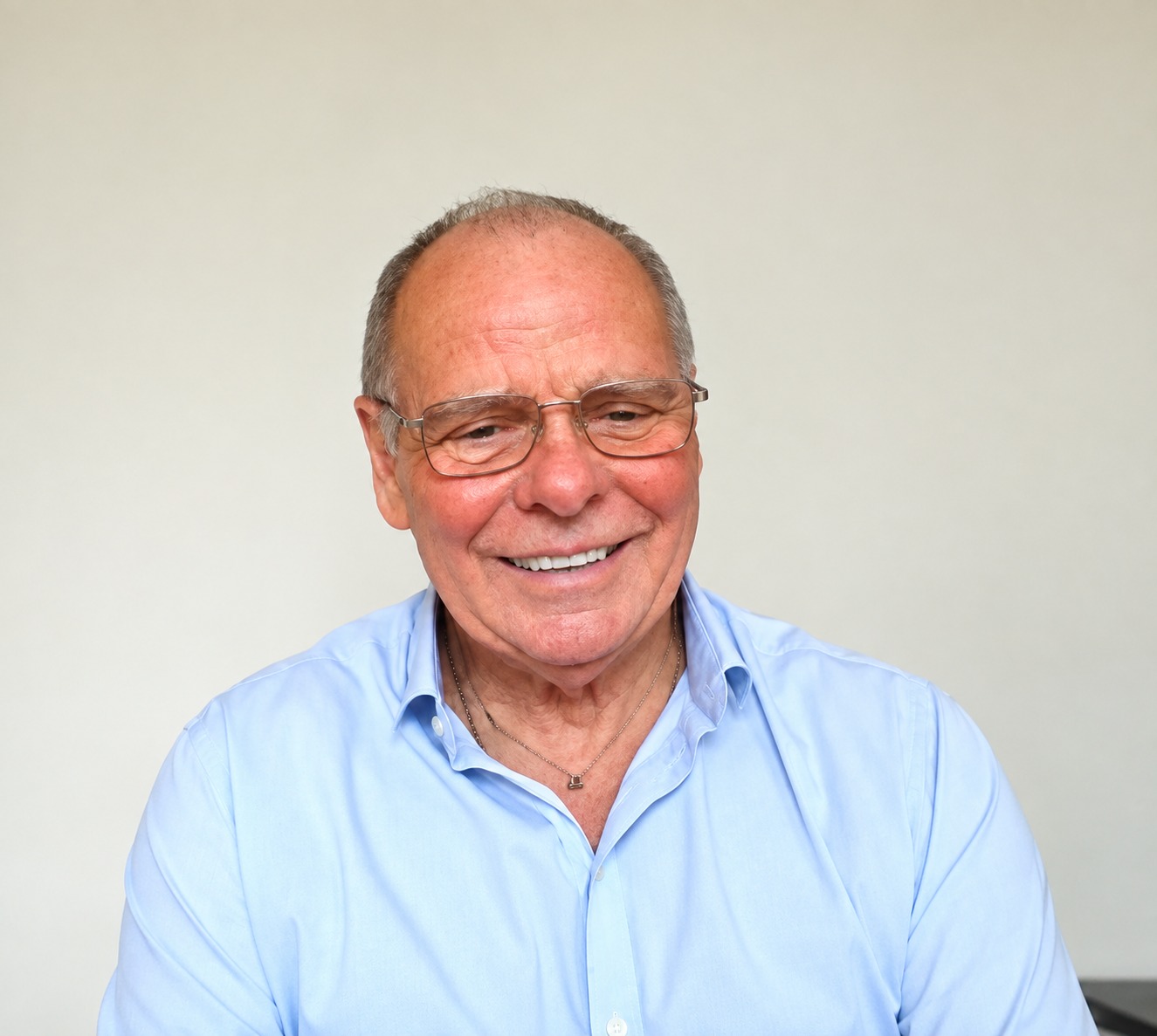 Stewart Ross